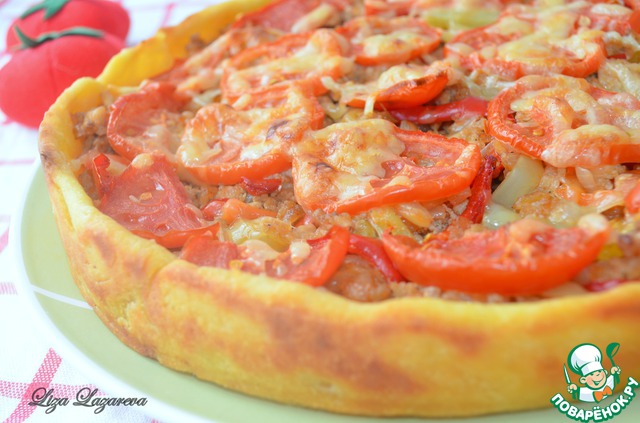 Rustic pie from potato dough