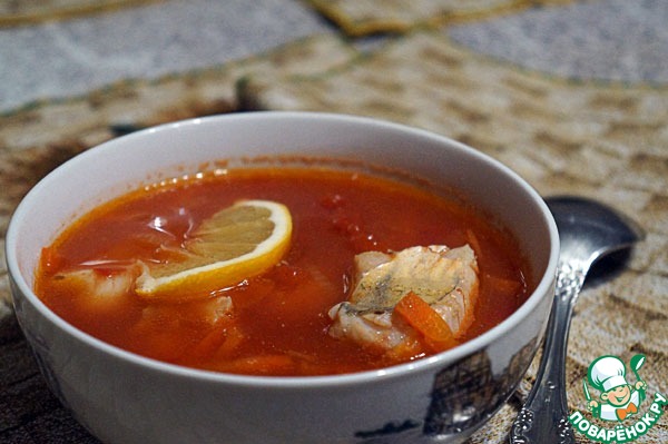 The tomato soup with a pike perch