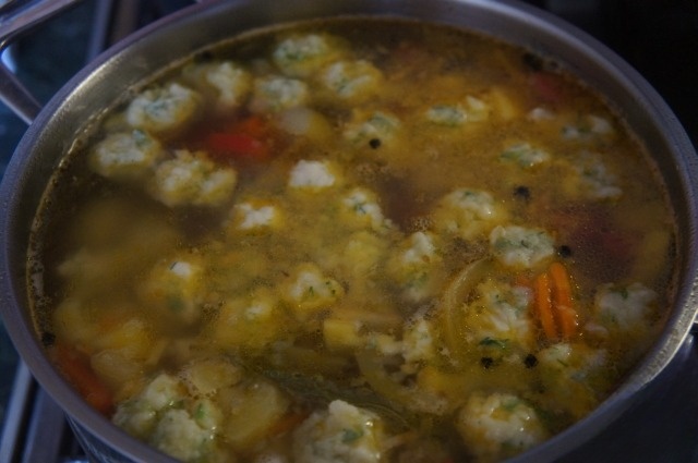 Spicy vegetable soup with cheese nokami