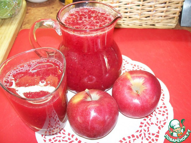 Cranberry-lingonberry drink