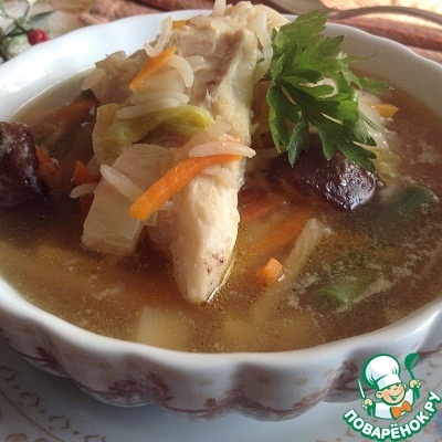 Рыбный суп из трески с пекинской капустой и рисом