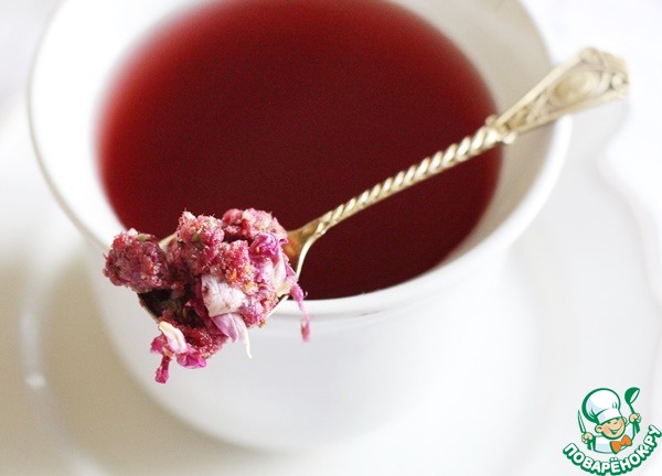 Rose tea