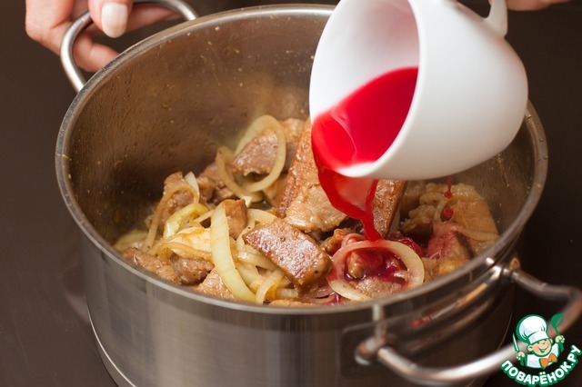 Kebab in the pan