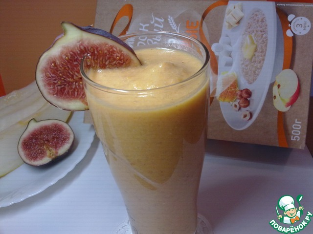 Smoothie fruit and vegetable 