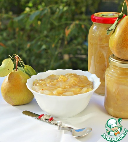 Banana-pear jam with white chocolate