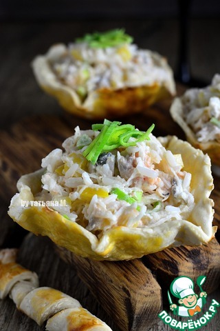 Fish salad in edible plates