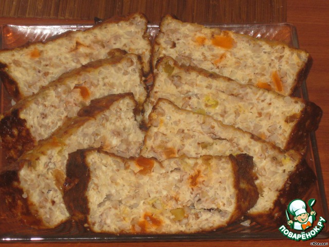 Kopeechnik with cottage cheese and buckwheat