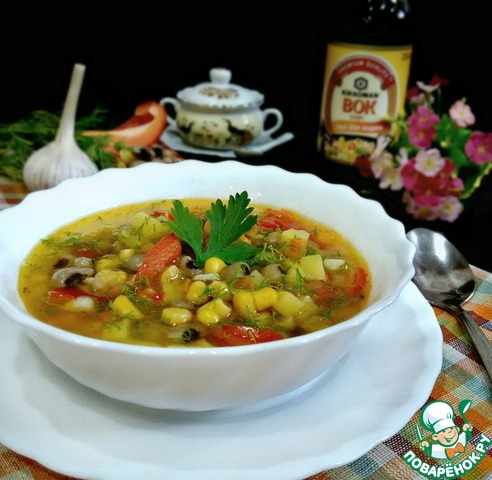 Bean soup with corn