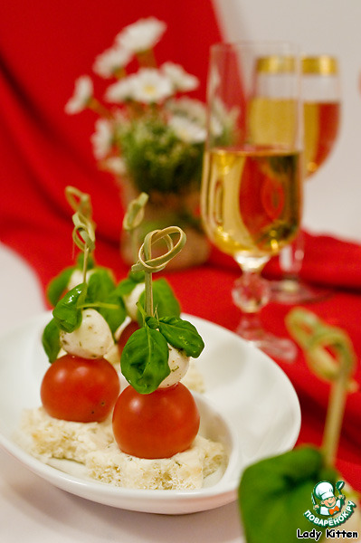 Canapés in the Italian style