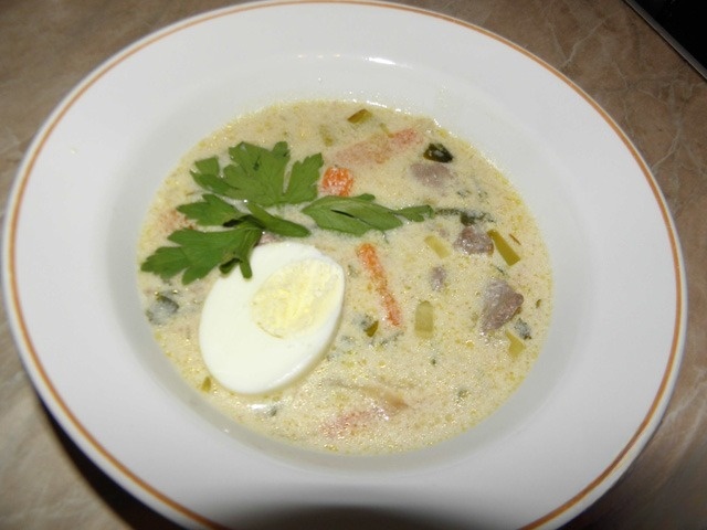 Creamy soup made from beef liver