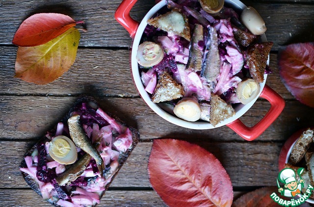 Salad with sardines and garlic croutons