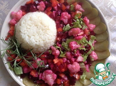 Salad with cauliflower and beets