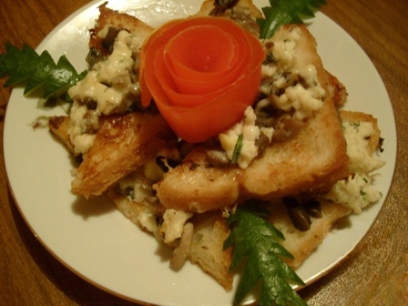 Mushroom grilled cheese