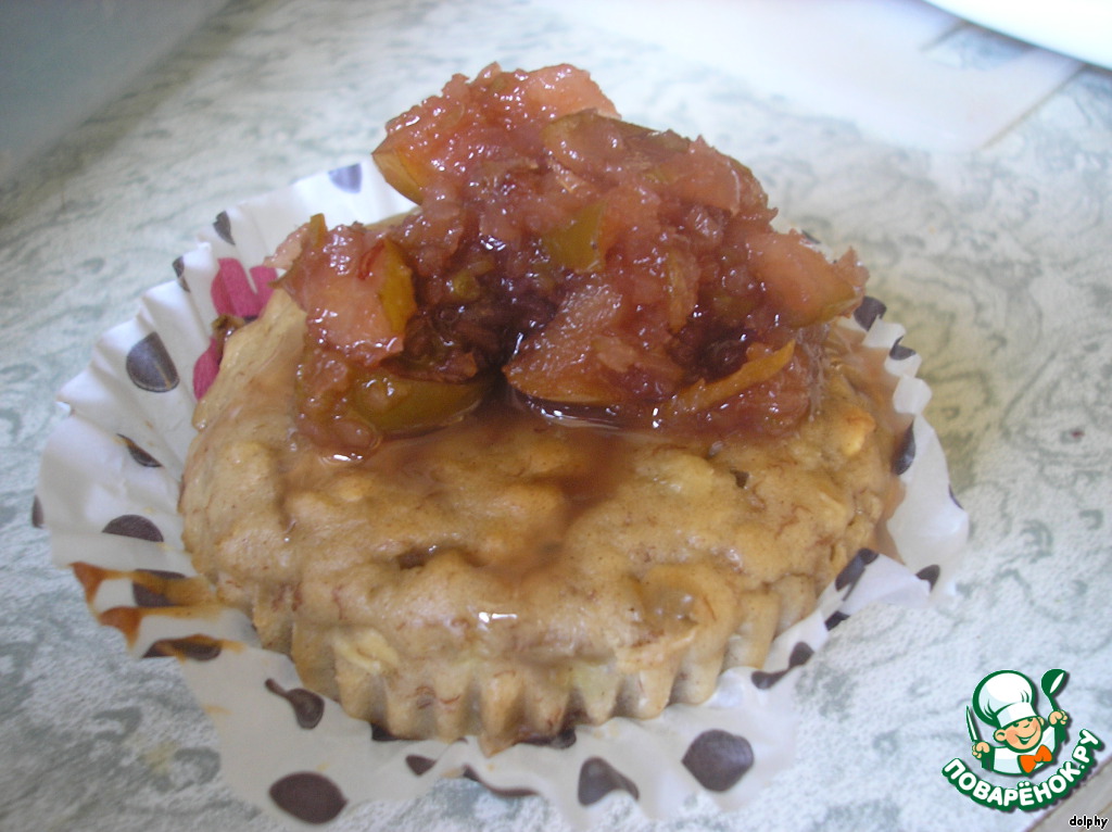 Pear jam with wine and Bay leaf