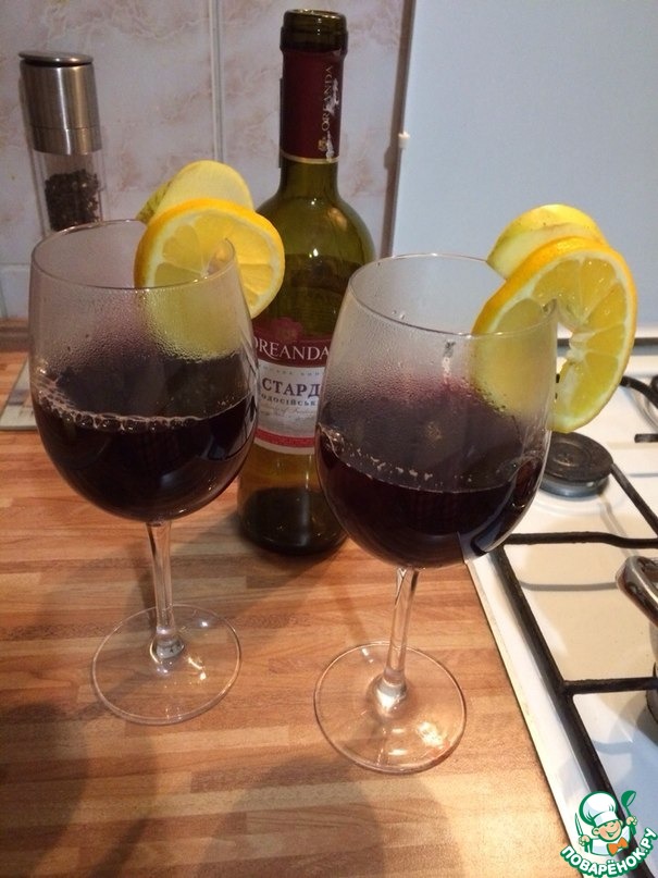 Mulled red wine