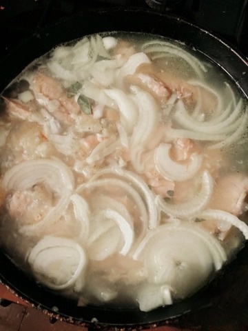 The ear in Chinese in a frying pan