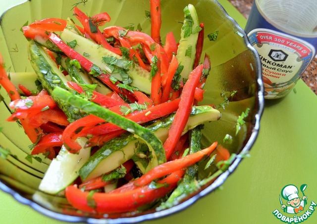 Salad of peppers and cucumbers 