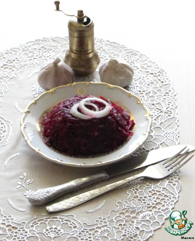 Spicy beet and carrot salad