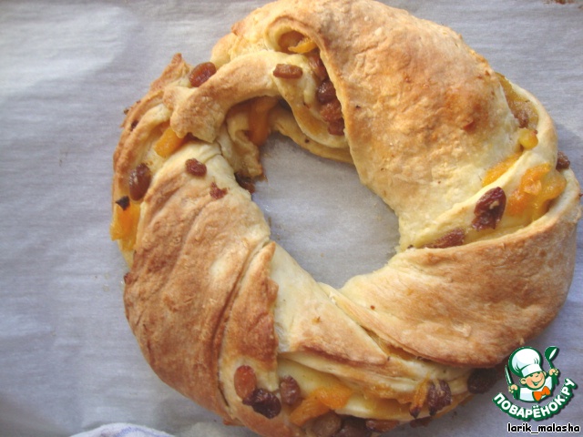 Apricot ring