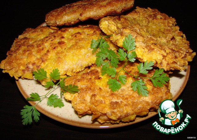 Chops of minced meat in a crispy breading