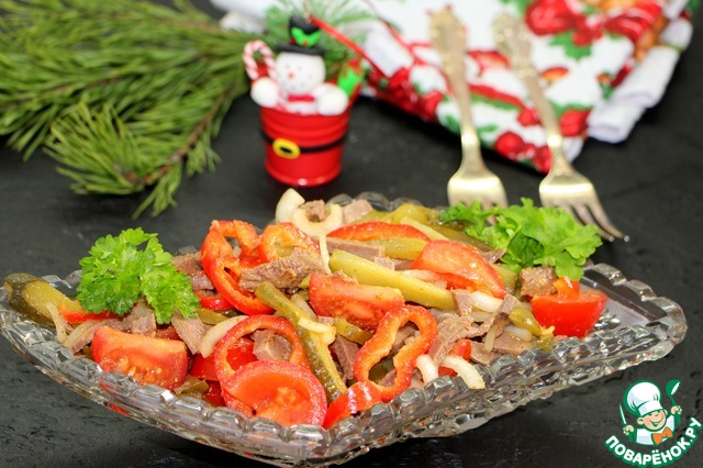Salad with tongue and spicy vegetables