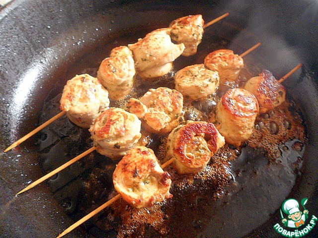 Chicken rolls on skewers