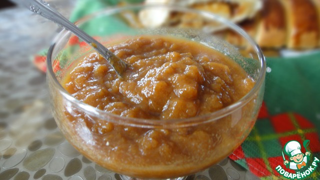 Jam of dried fruits