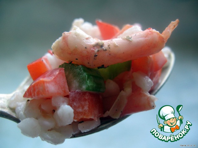 Салат с рисом и креветками