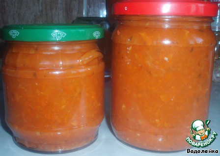 Sauce of yellow tomatoes