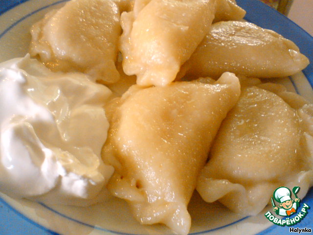 Polish dumplings with potatoes and cheese