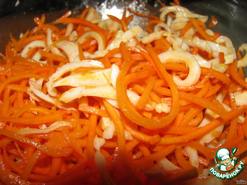 Салат из кальмаров и корейской моркови