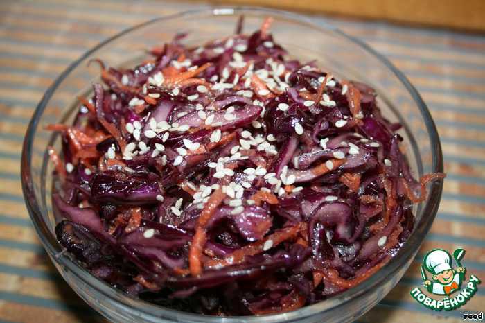 Salad of red cabbage and carrots