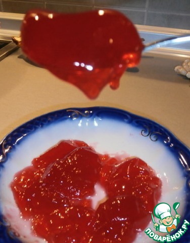 Krasnosmorodinovy jelly