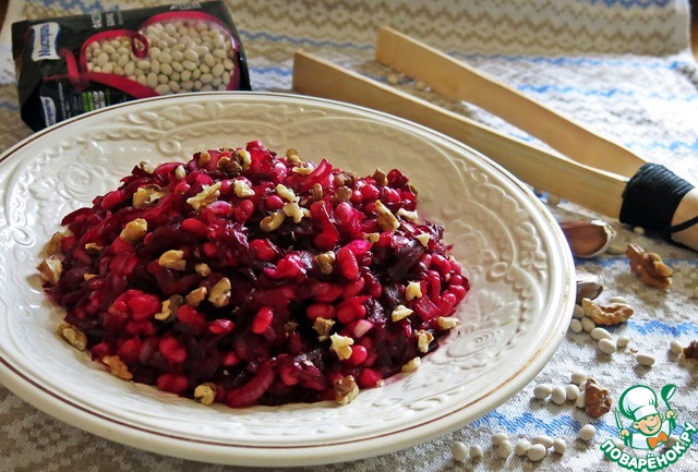 Warm salad of beets and beans