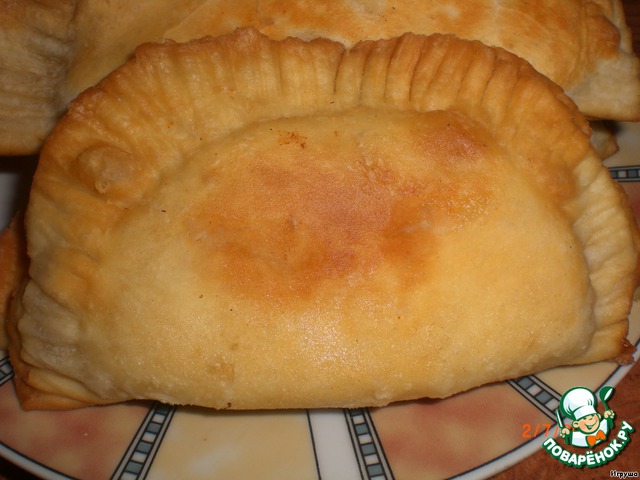 Pasties with cheese