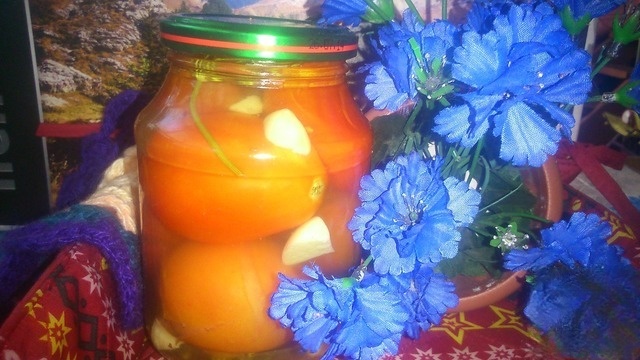 Помидоры, консервированные в микроволновой печи