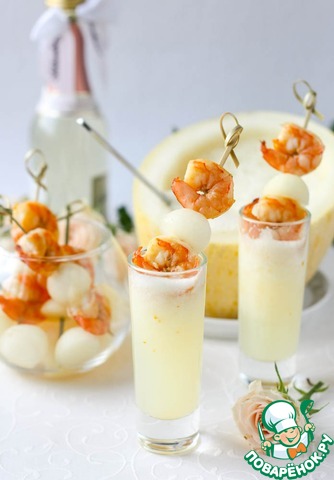 Melon soup with champagne and shrimp