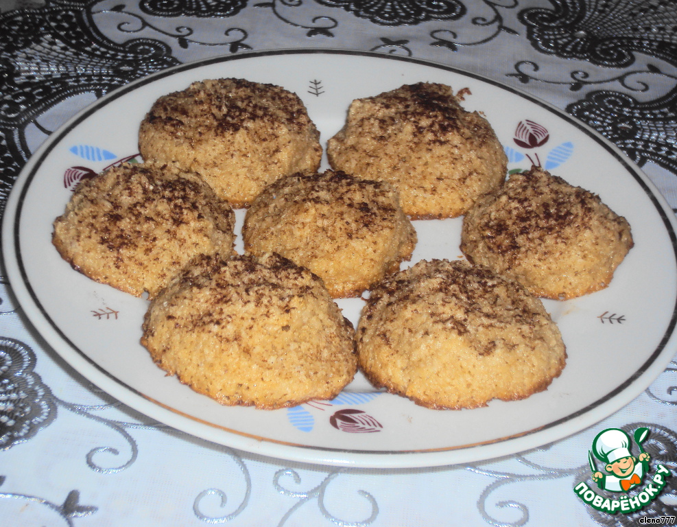 Coconut cookies with taste of cappuccino