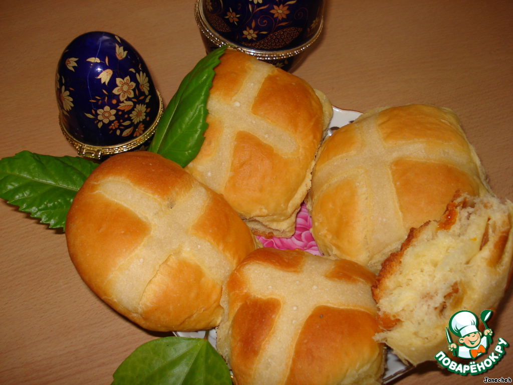 Easter buns