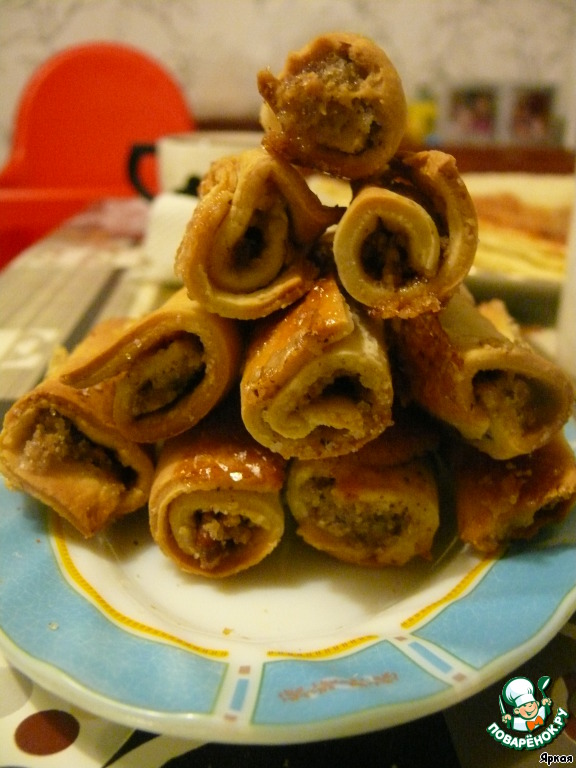 Barmak with walnuts