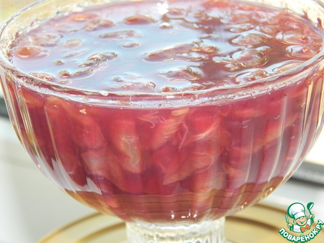 Jam from grapes with seeds