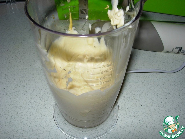 Homemade mayonnaise 