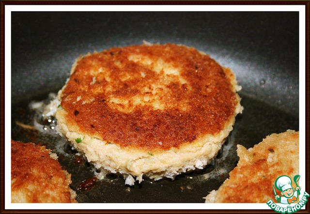 Patties from canned salmon