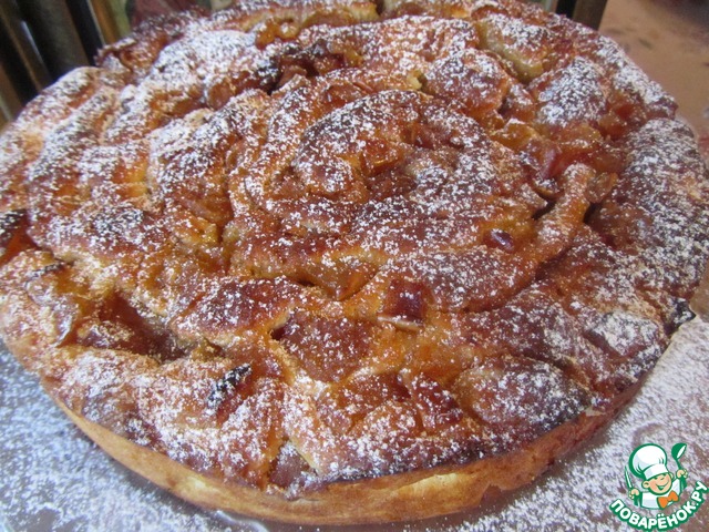 Easter Apple pie