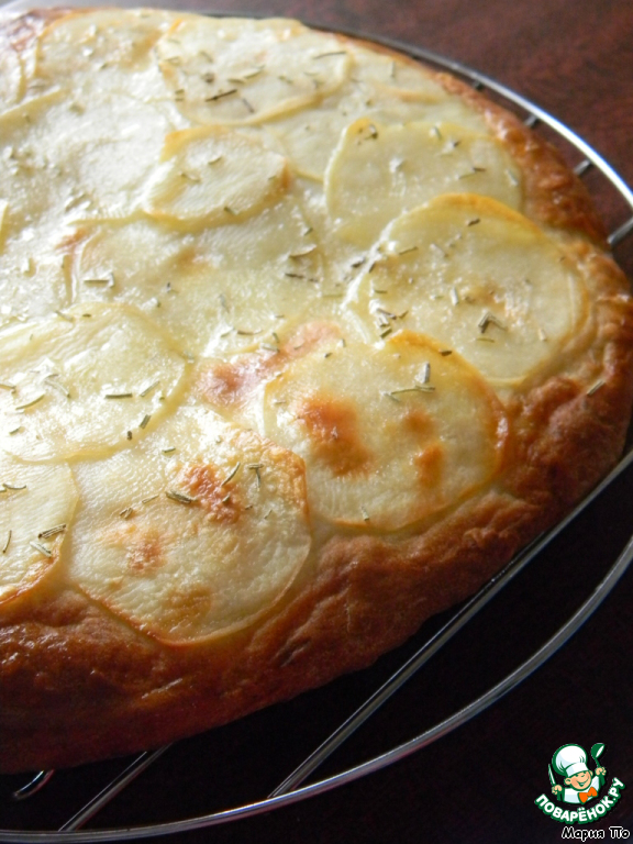 Focaccia with potatoes