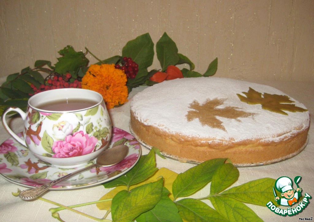 Cake with walnuts in caramel sauce