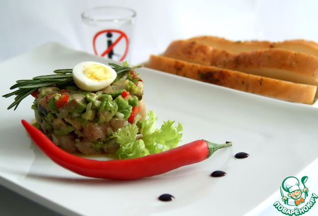 Tartare of herring with avocado and Chile