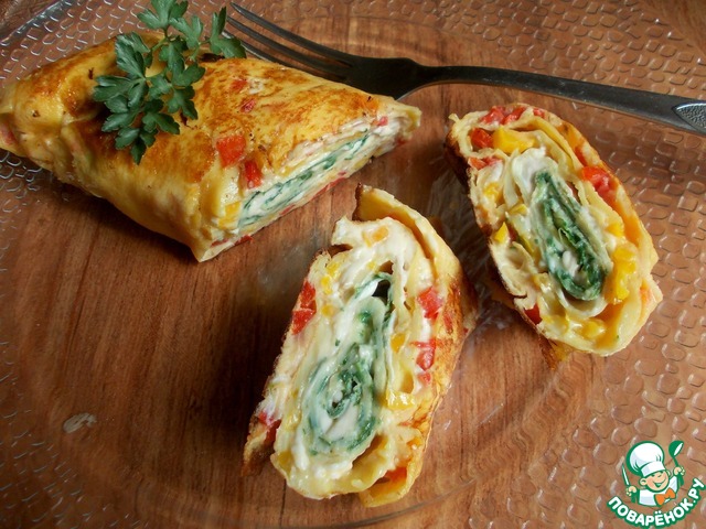 An omelet roll with vegetables