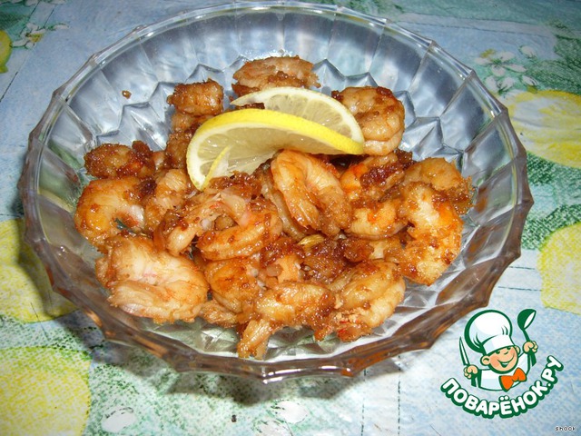 Shrimp fried with garlic