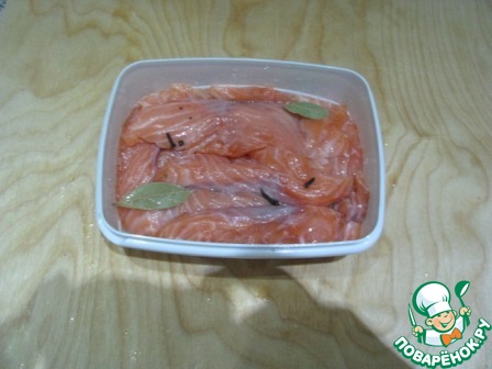Salmon salted in oranges